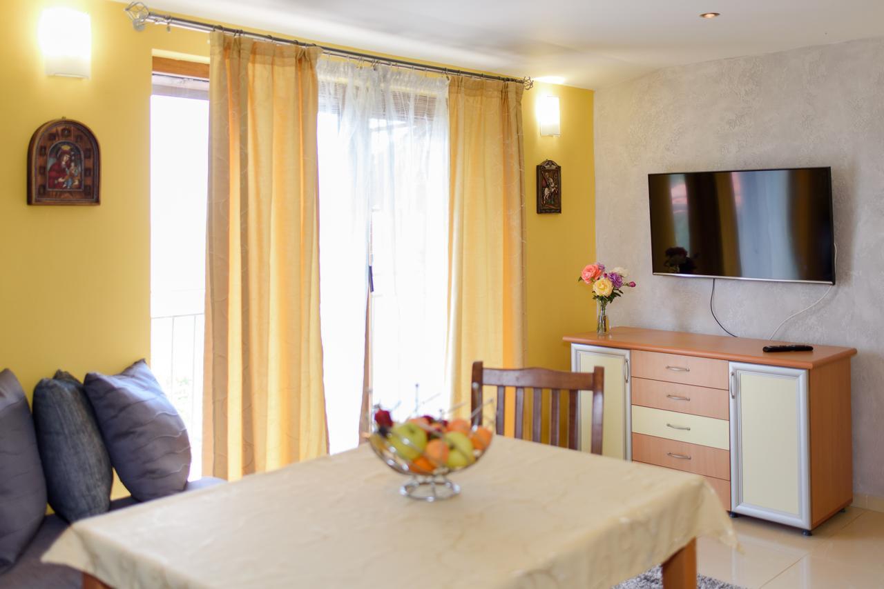 Guest House Ianis Paradise Nesebar Exterior photo